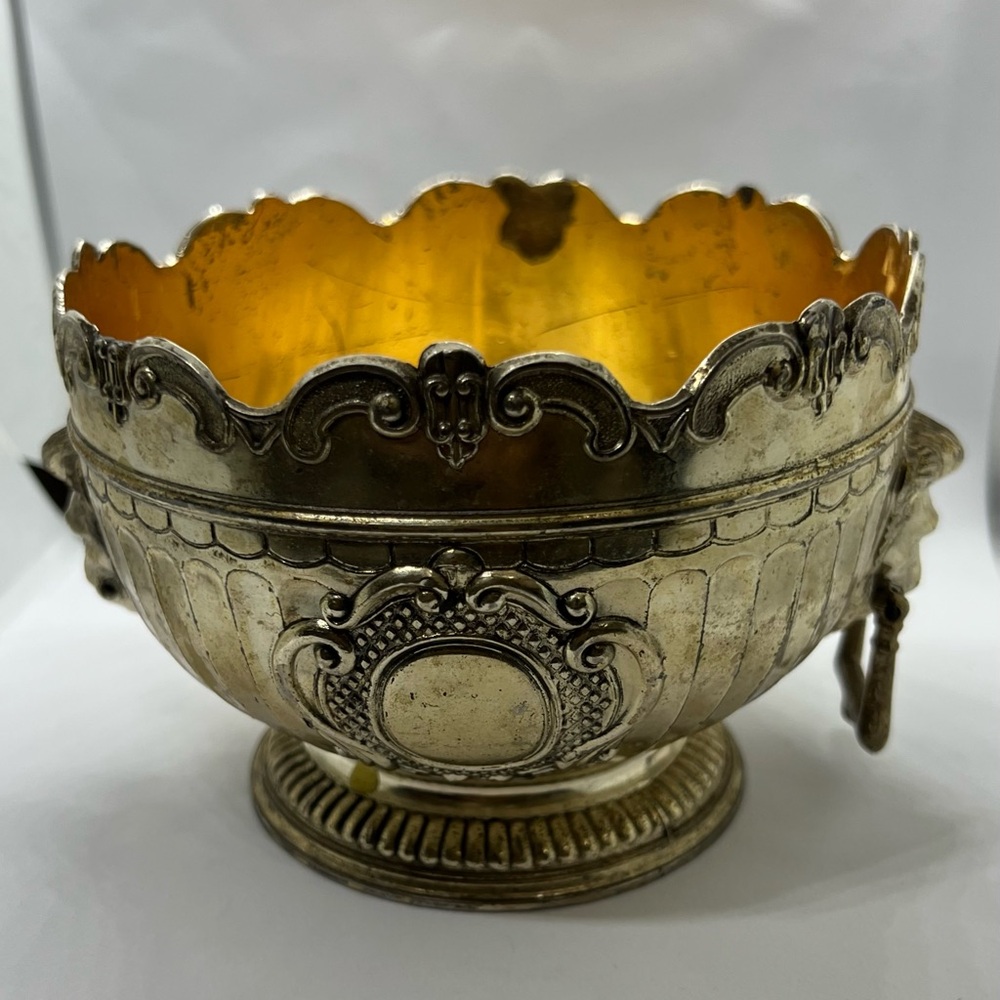 Elegant Silver and Gold Decorative Bowl From Birtsh Empire With One Lion Face - Picture 5 of 6